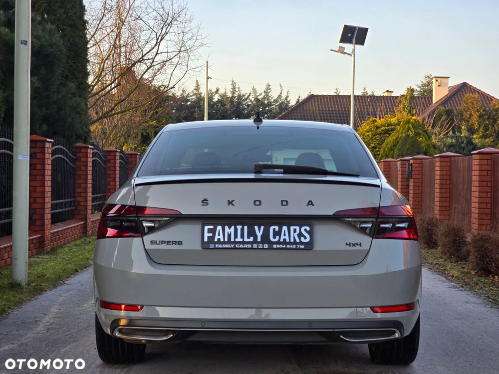 Skoda Superb 2.0 TDI SCR 4x4 Sportline DSG - 5