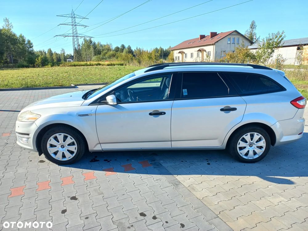 Ford Mondeo 1.6 Ambiente - 4