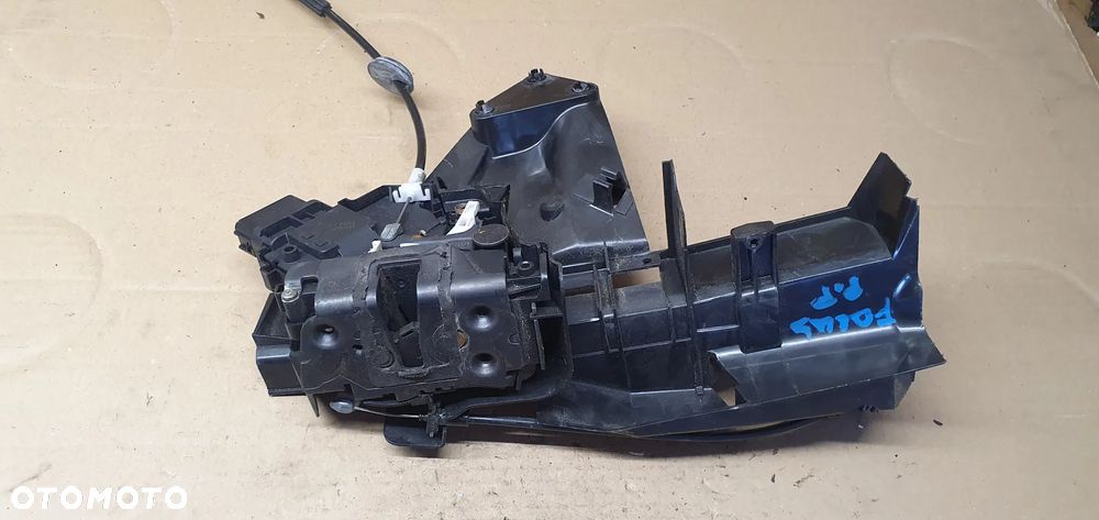 Zamek drzwi prawy przód przedni prawy Ford Focus MK2 3M5A-R21812-AK - 1