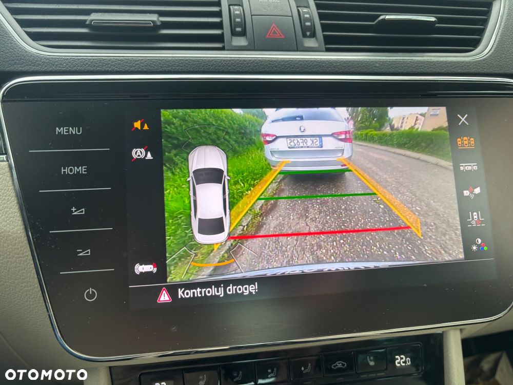 Skoda Superb 2.0 TSI 4x4 L&K DSG - 8