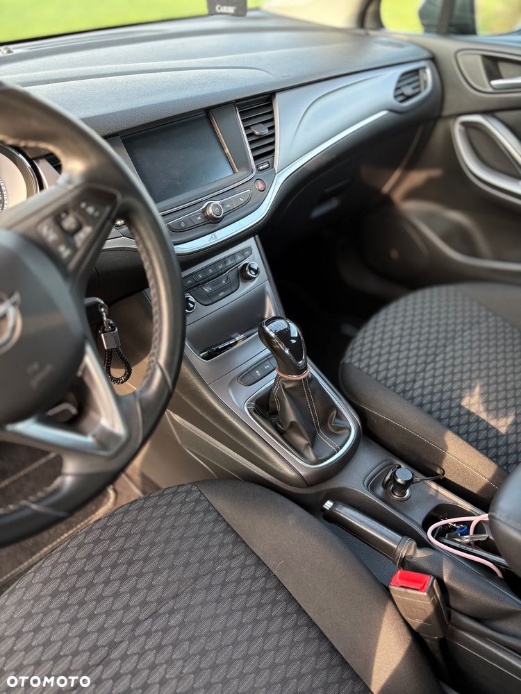 Opel Astra 1.6 CDTI Dynamic - 9