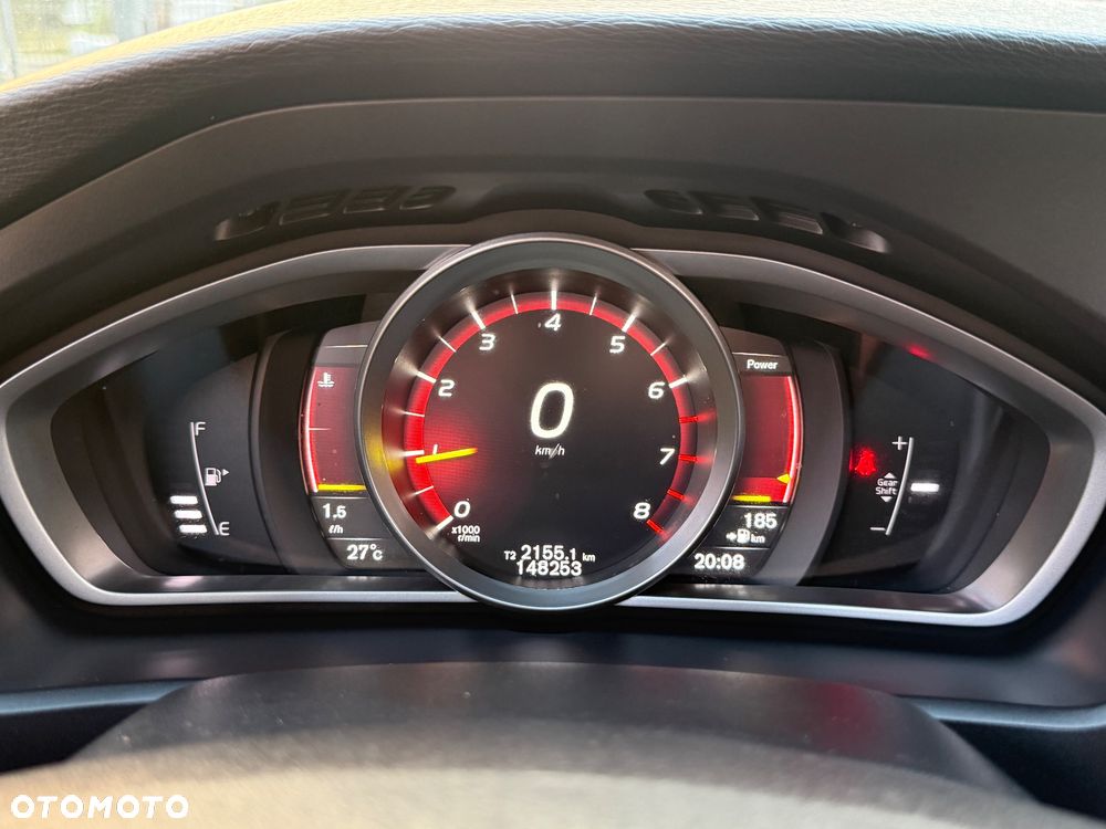 Volvo V40 T3 Drive-E R-Design Momentum - 12