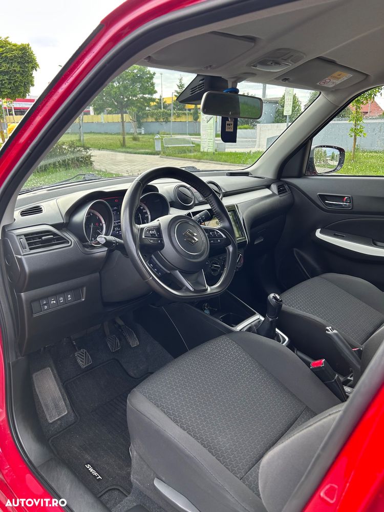 Suzuki Swift M-Hybrid 1.2 Passion - 7