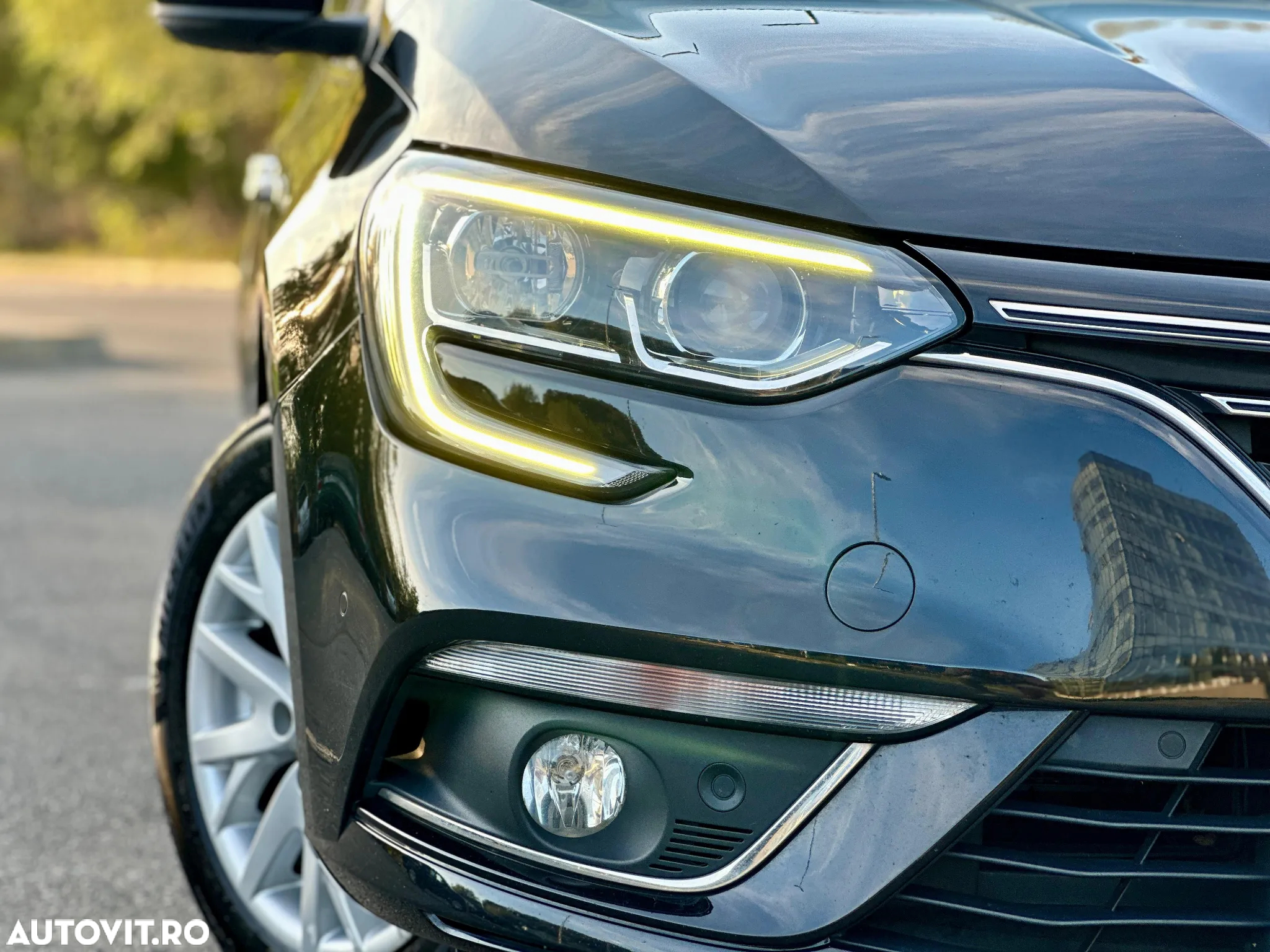 Renault Megane Grandtour ENERGY dCi 110 Start & Stopp Bose Edition - 14