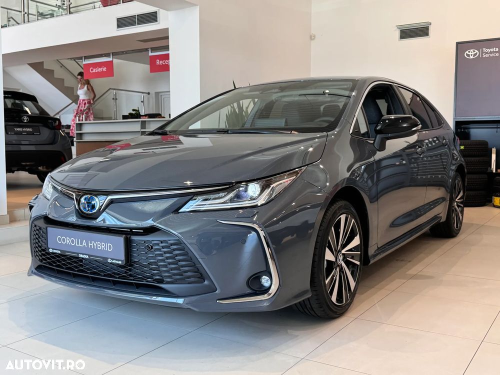 Toyota Corolla Sedan 1.8 HSD Dynamic - 3