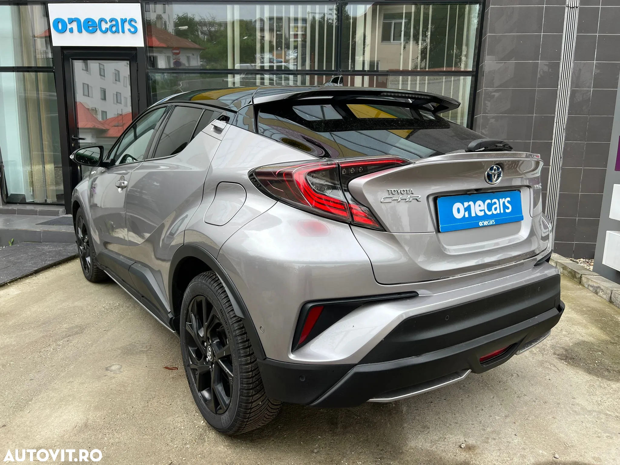 Toyota C-HR - 13
