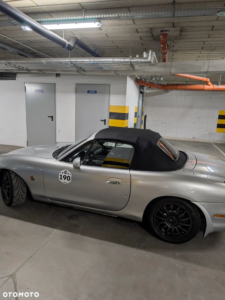 Mazda MX-5 1.8 16V Sport - 10