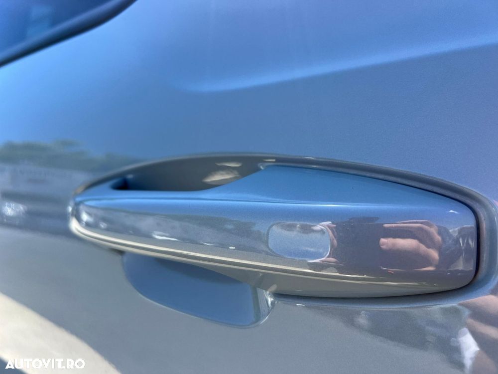 Volvo XC 40 B3 AT FWD MHEV Core - 34