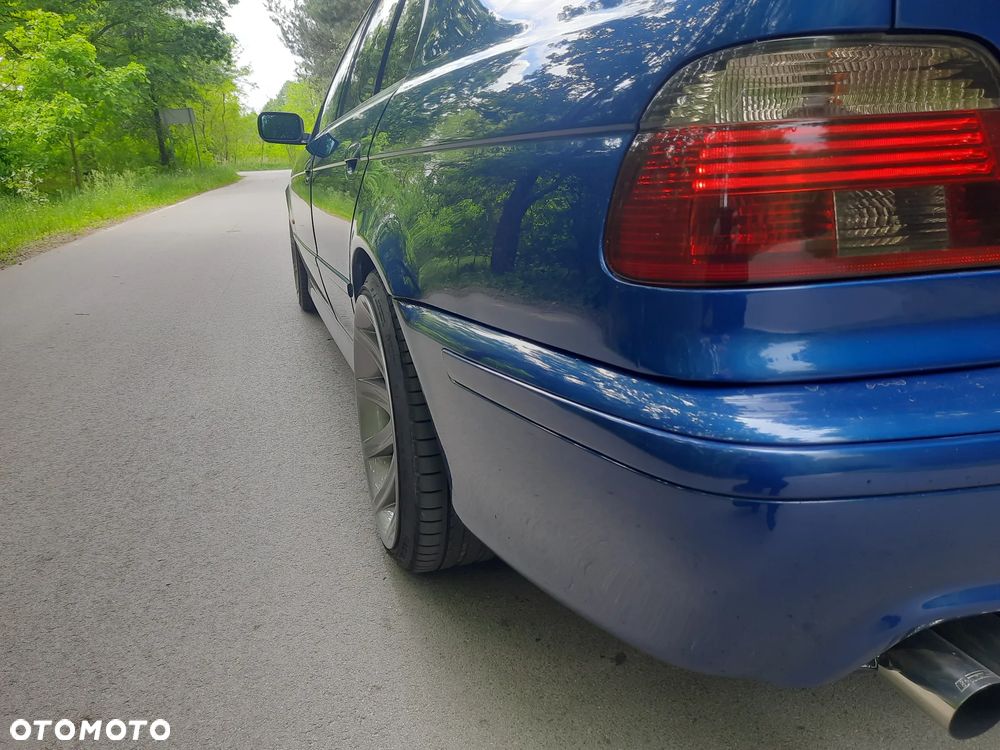 BMW Seria 5 525i - 20