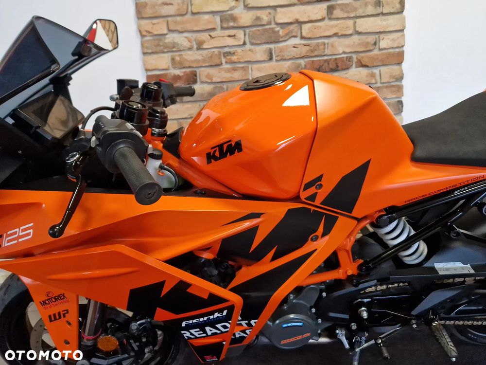 KTM RC 125 - 13