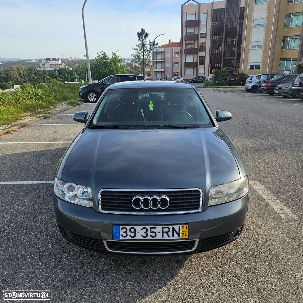Audi A4 1.9 TDI m6 Exclusive - 1