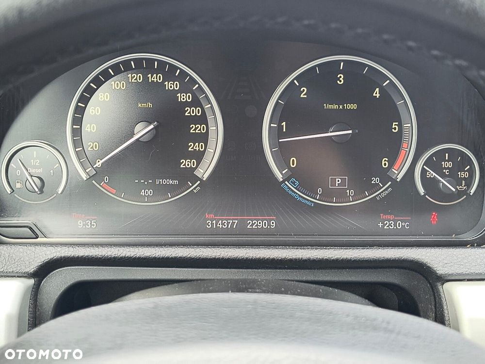BMW 5GT - 27