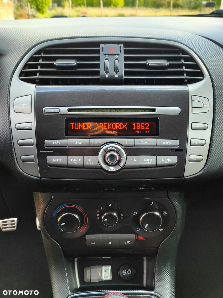 Fiat Bravo 1.4 T-Jet 16V Dynamic - 37