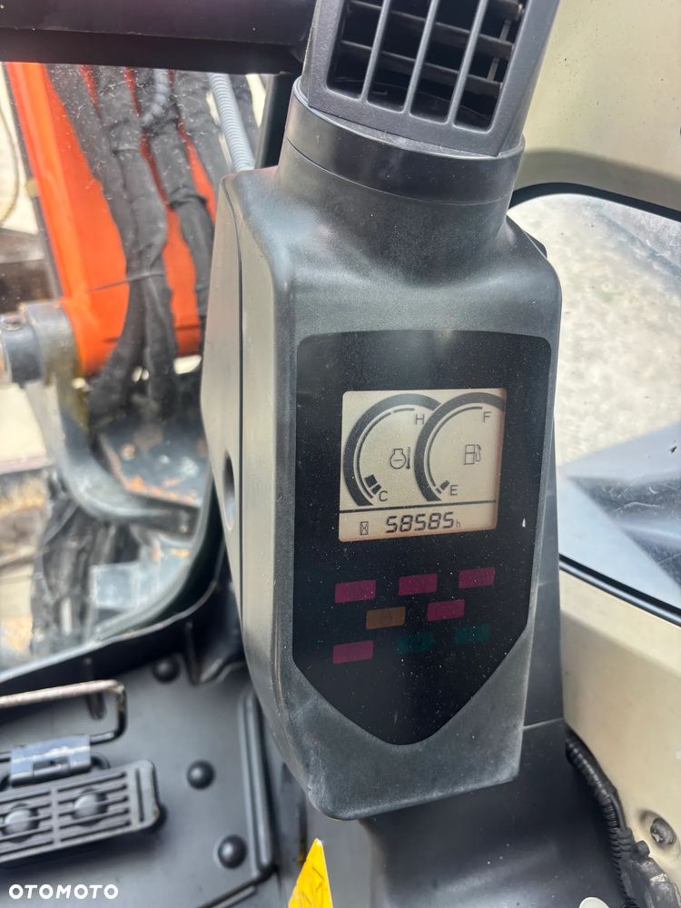 Hitachi ZX48U-3 CLR - 8