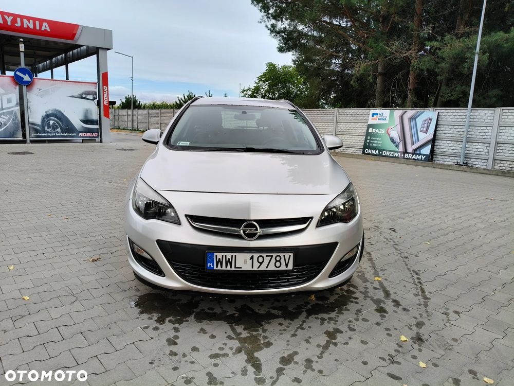 Opel Astra 1.4 T Essentia - 7