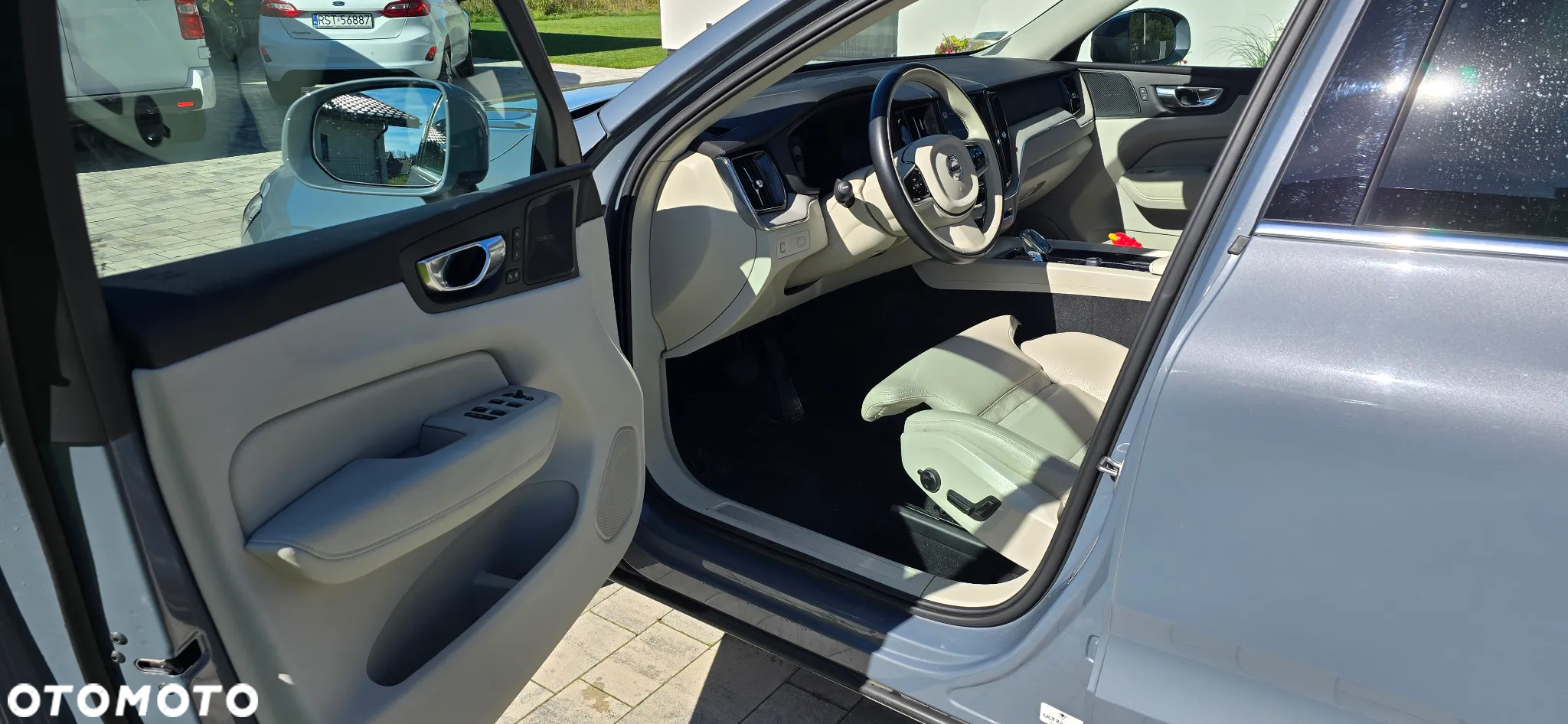 Volvo XC 60 B4 D AWD Inscription - 11