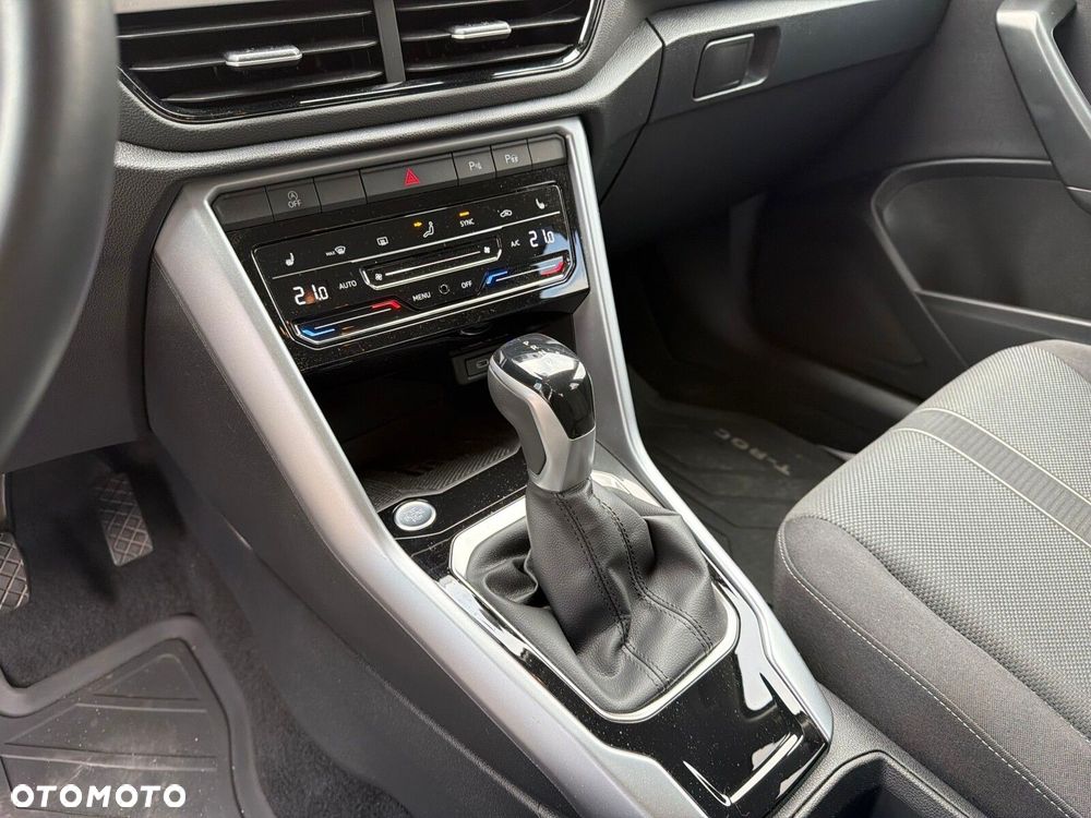 Volkswagen T-Roc 1.5 TSI Life Plus DSG - 11