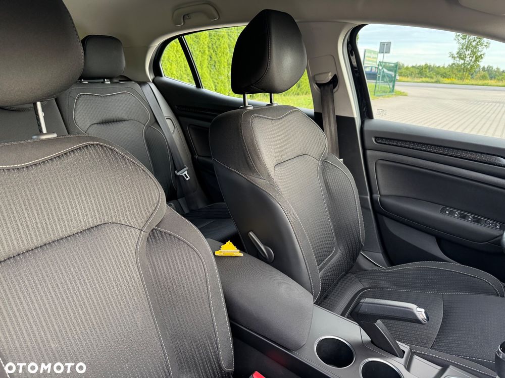 Renault Megane 1.2 Energy TCe Business - 18