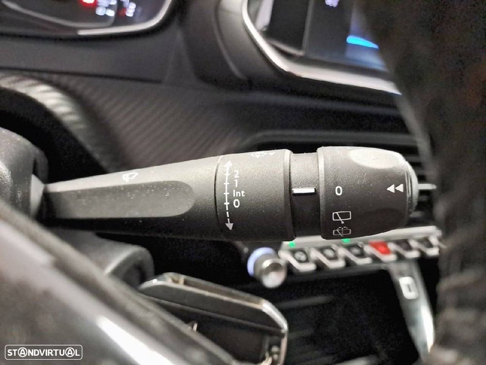 Peugeot 208 1.2 PureTech Active - 15