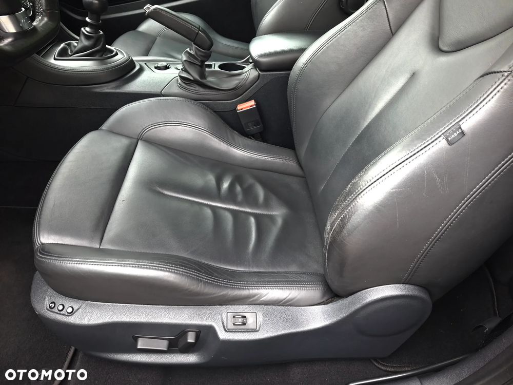 Peugeot RCZ 1.6 200 THP Onyx - 25