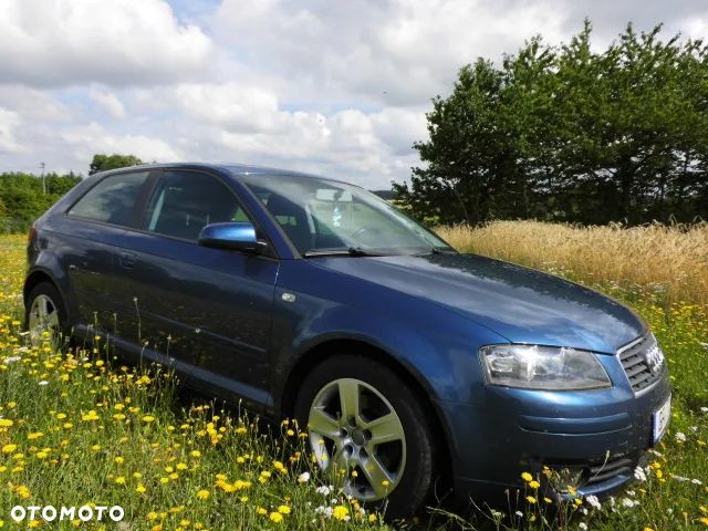 Audi A3 1.6 Attraction - 1