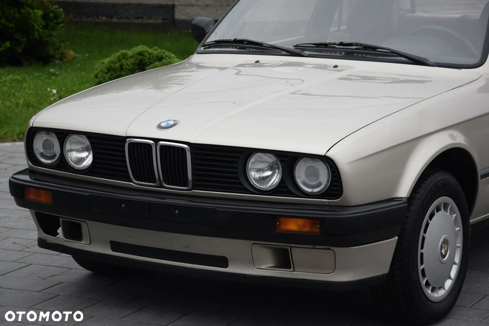 BMW Seria 3 - 15