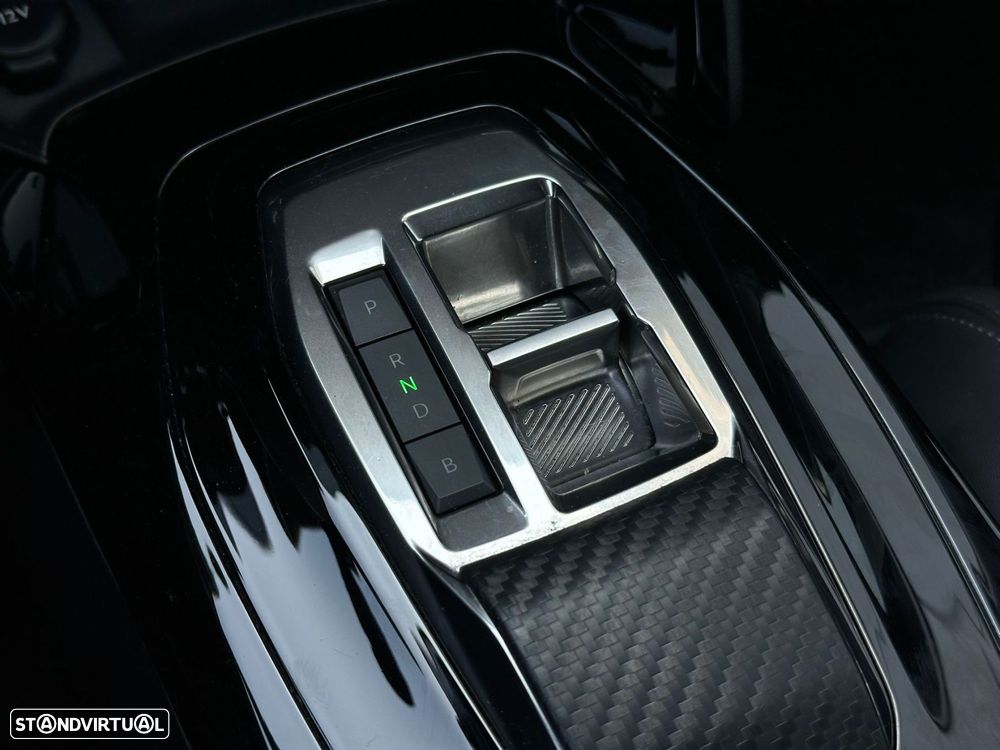 Peugeot e-208 50 kWh GT - 26