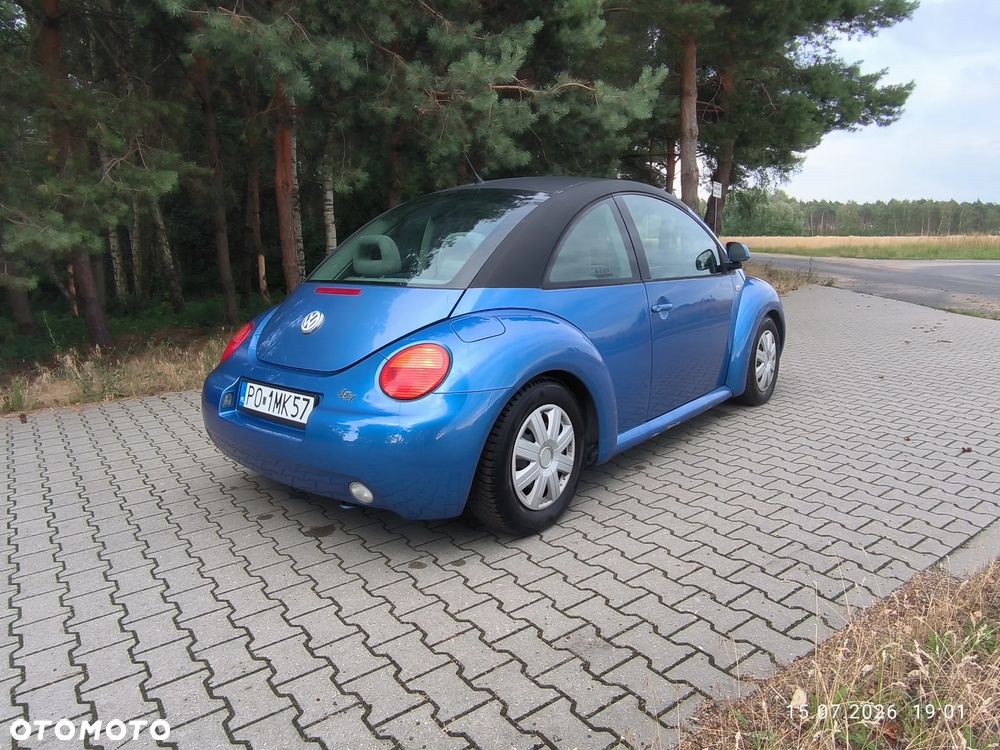 Volkswagen New Beetle 2.0 - 5