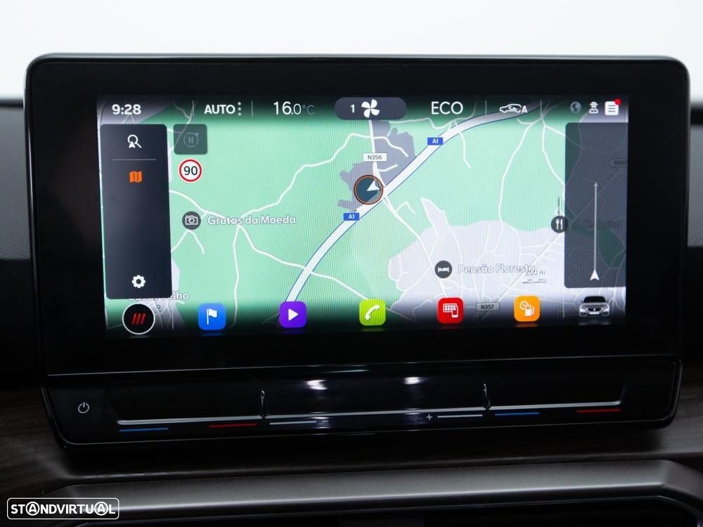 SEAT Leon 1.4 e-Hybrid Xcellence DSG - 25