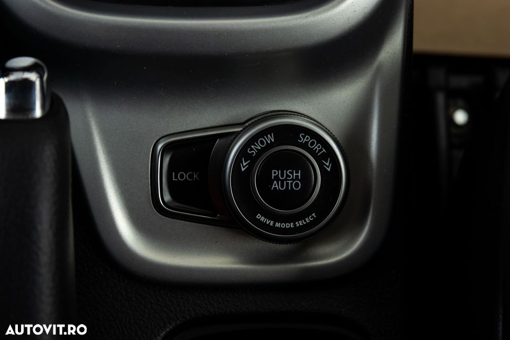 Suzuki Vitara 1.6 DDIS 4X4 Luxus Aut. - 27