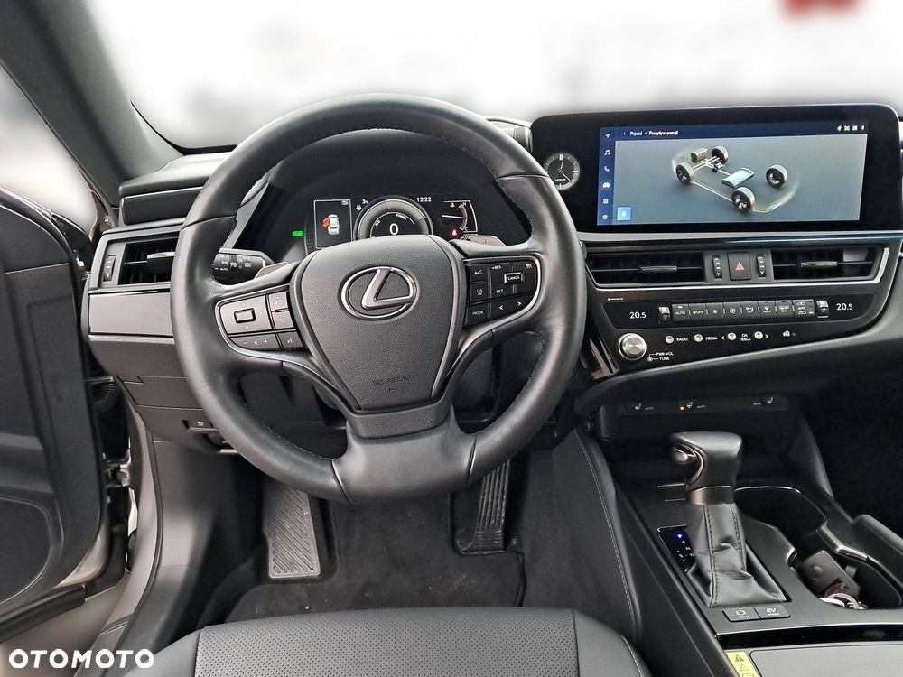 Lexus ES 300h Business Edition - 12