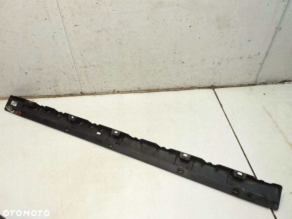 ŚLIZG MOCOWANIE PROGU PRAWE BMW X3 E83 3330870 - 3