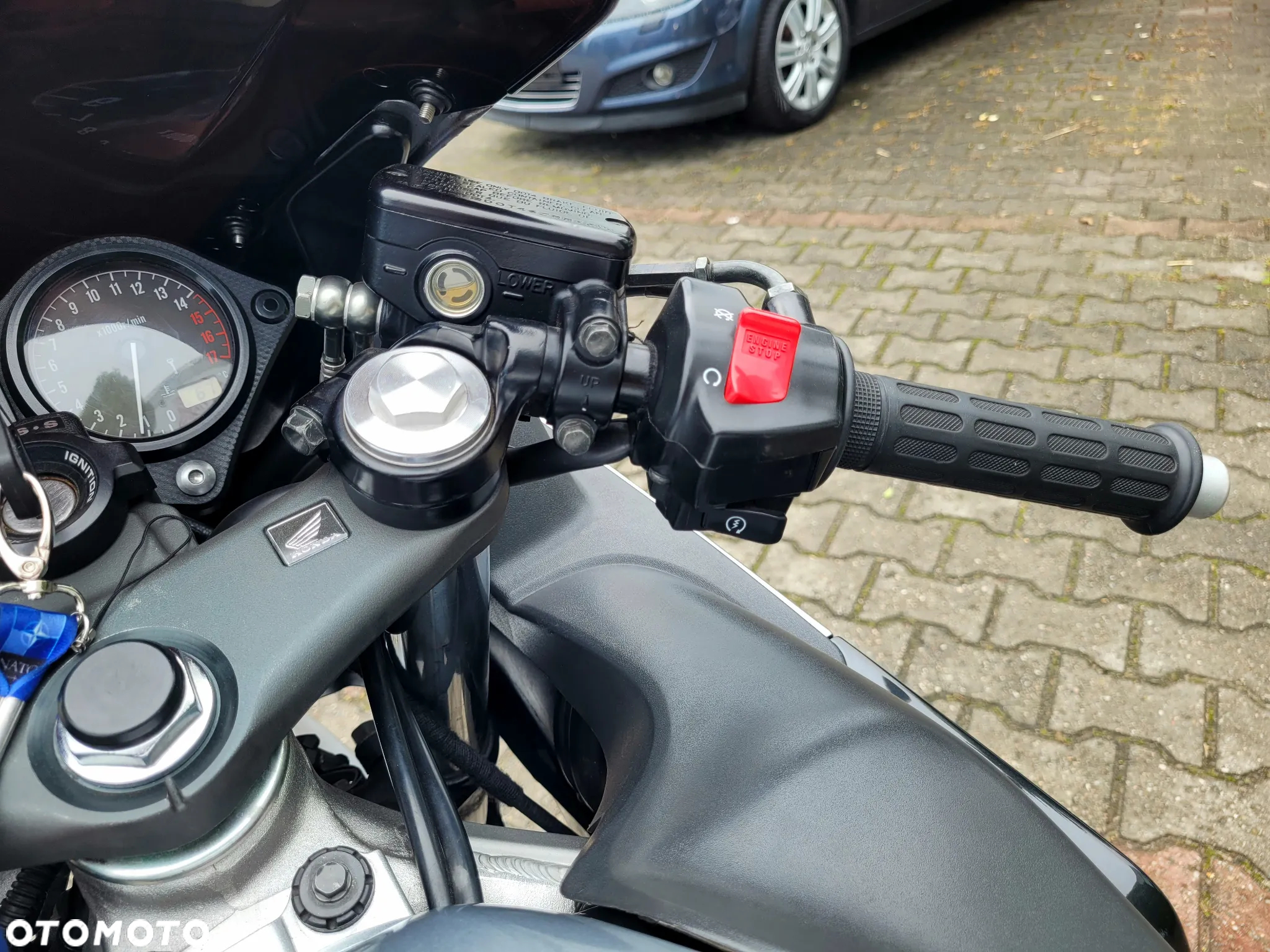 Honda CBR - 12