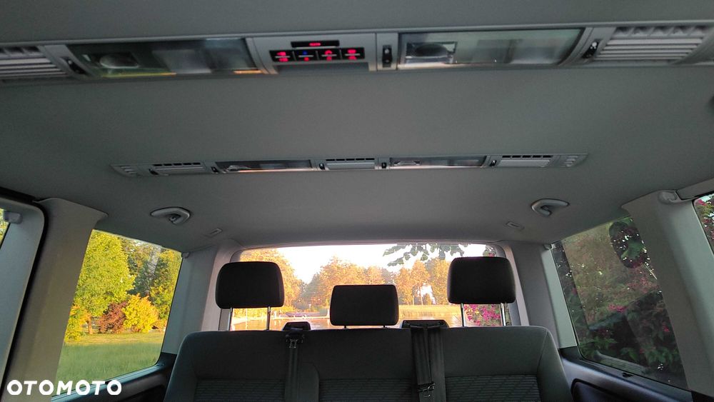 Volkswagen Multivan - 5