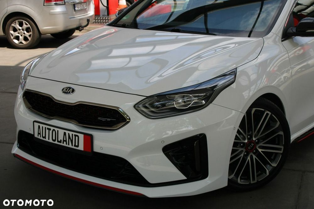 Kia Ceed 1.6 T-GDI GT - 16