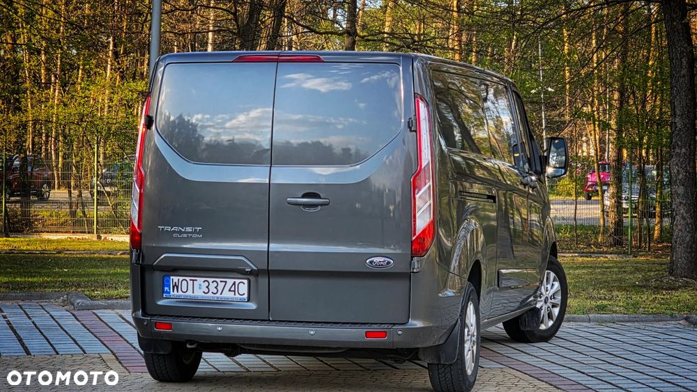 Ford Transit Custom - 13