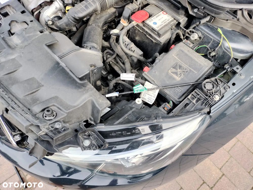 Peugeot 308 BlueHDi 130 EAT6 Stop & Start Active - 17