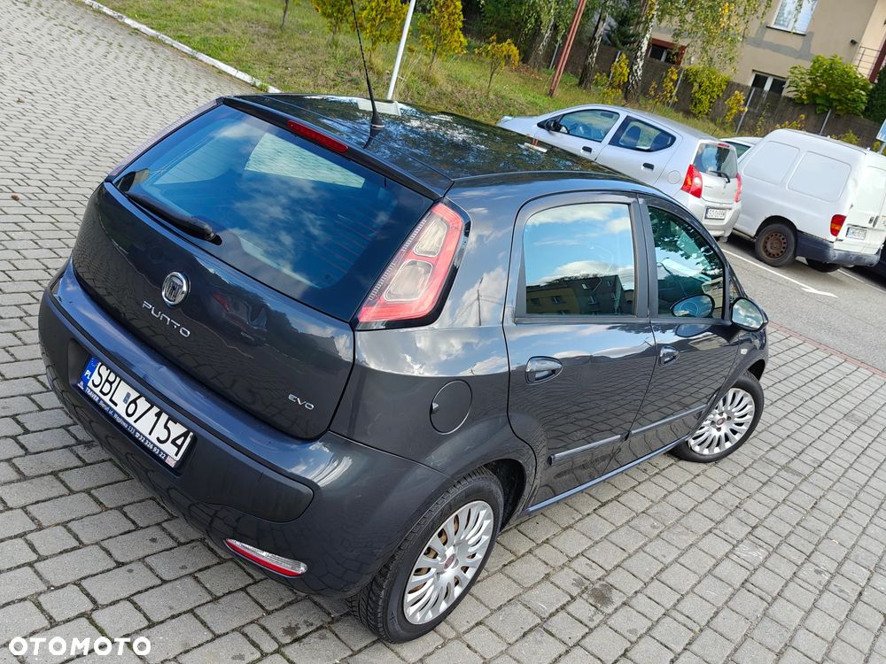 Lancia Delta 1.6 MJ Silver - 17