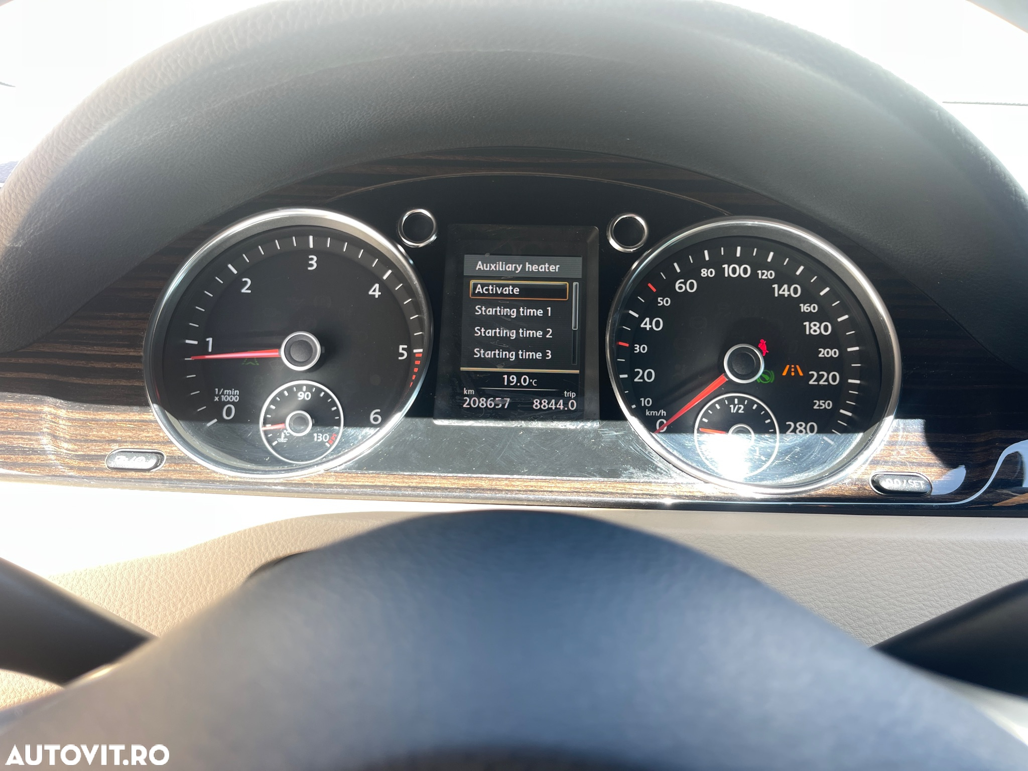 Volkswagen Passat CC 2.0 TDI BlueMotion Technology DSG - 37