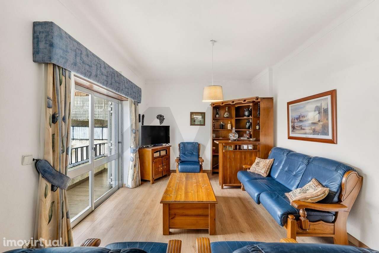 Moradia Isolada em Propriedade Total com Elevado Potencial – Manique d - Grande imagem: 2/42