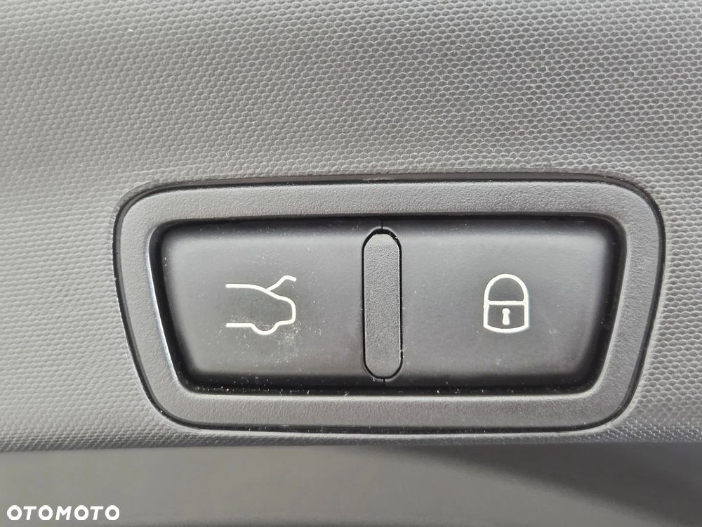 Alfa Romeo Stelvio 2.0 Turbo B-Tech Edition Q4 - 22