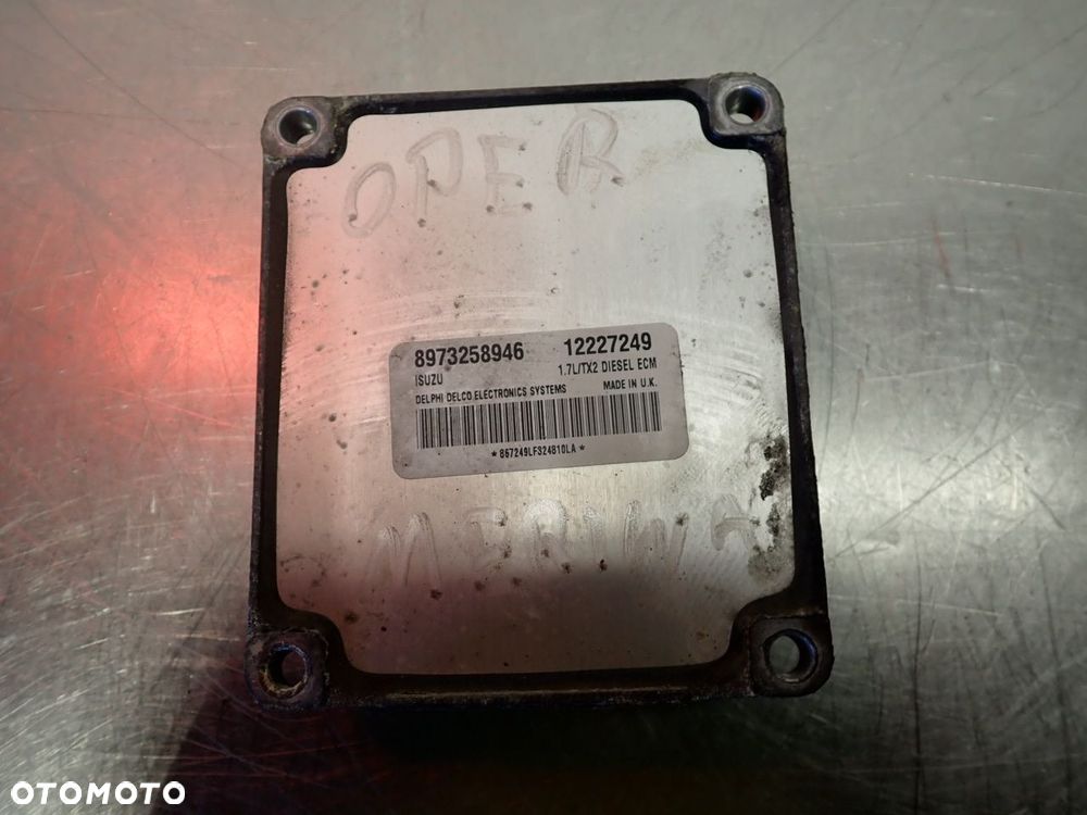 KOMPUTER SILNIKA OPEL MERIVA A 1.7 DTI 12227249 - 2