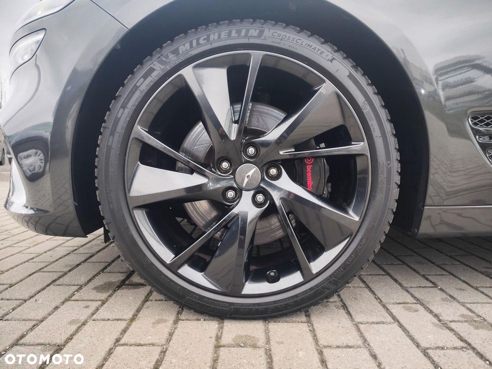 Genesis G70 - 11