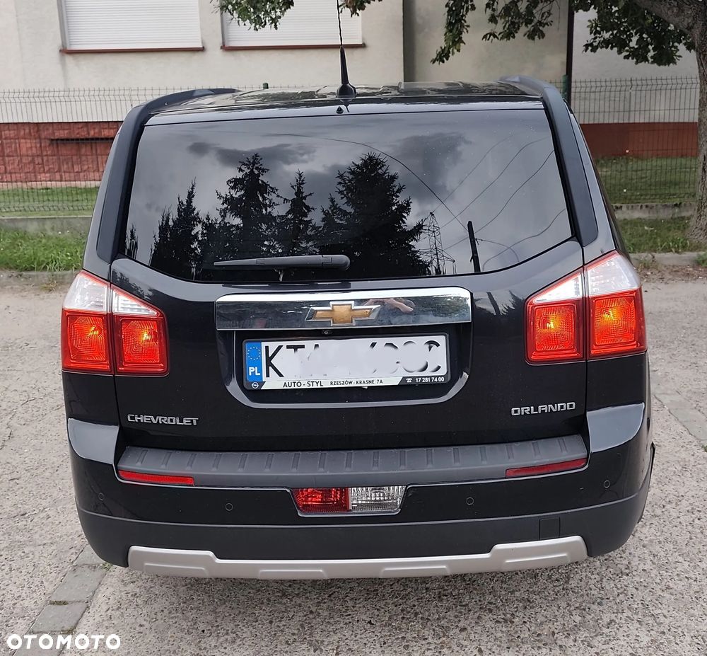 Chevrolet Orlando 1.8 LT - 2