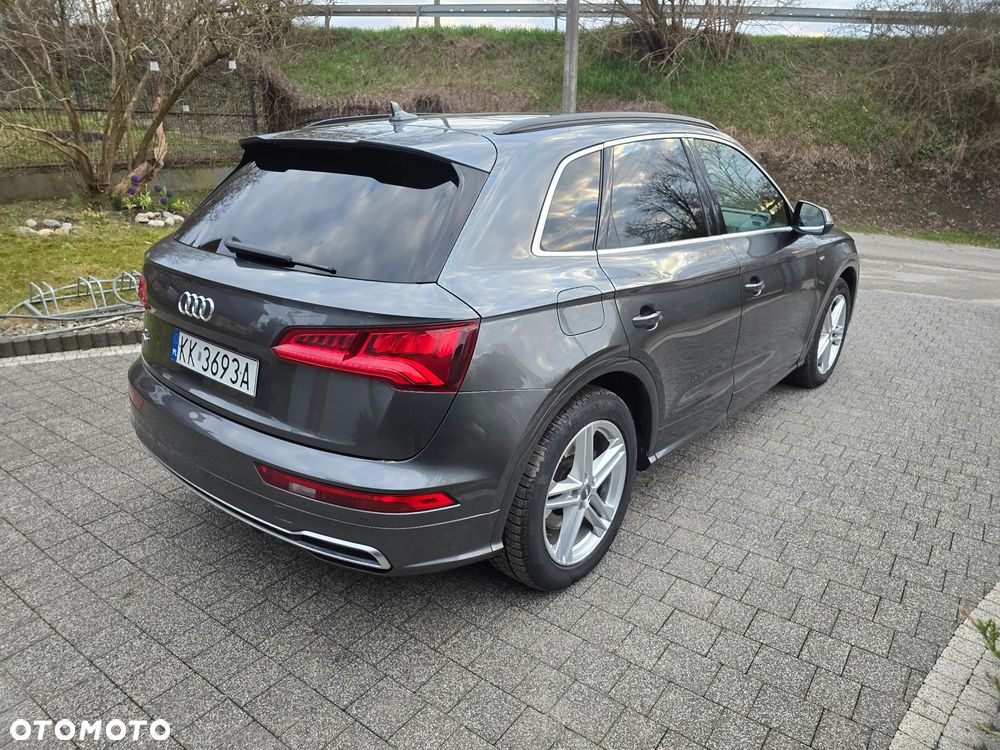 Audi Q5 35 TDI S tronic design - 4