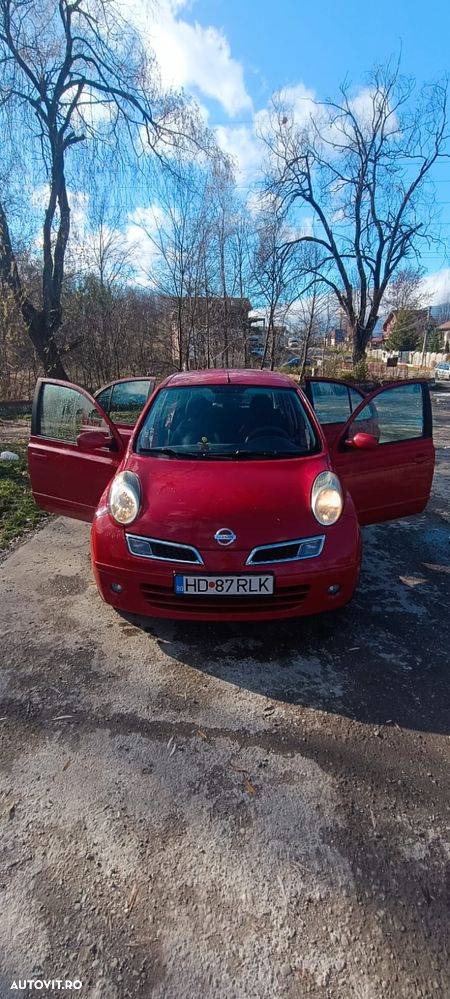 Nissan Micra - 1