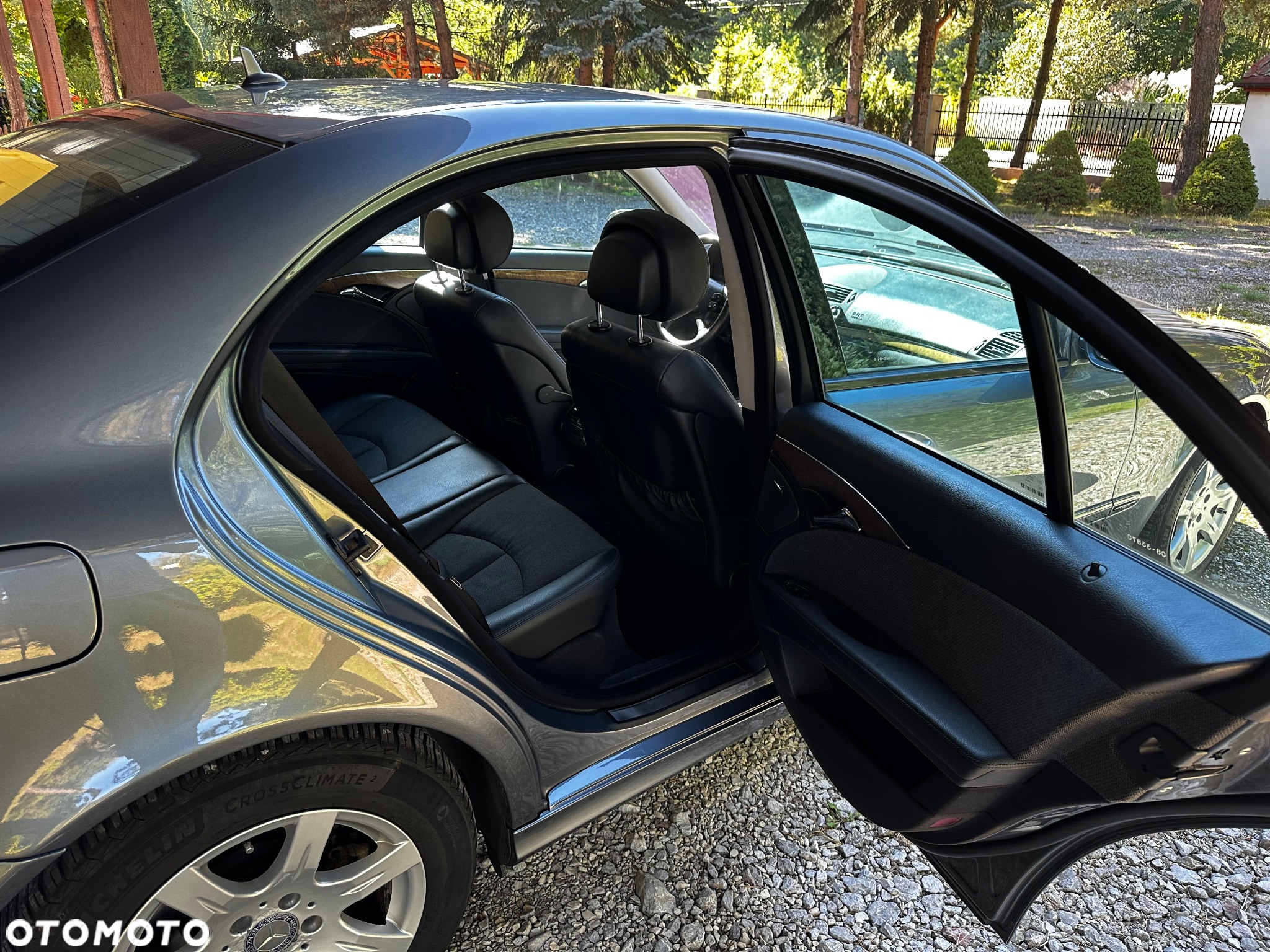 Mercedes-Benz Klasa E 200 CDI Automatik Avantgarde - 30