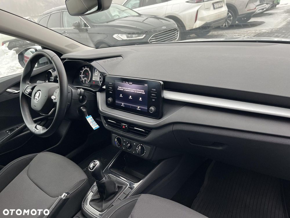 Skoda Fabia 1.0 TSI Ambition - 11