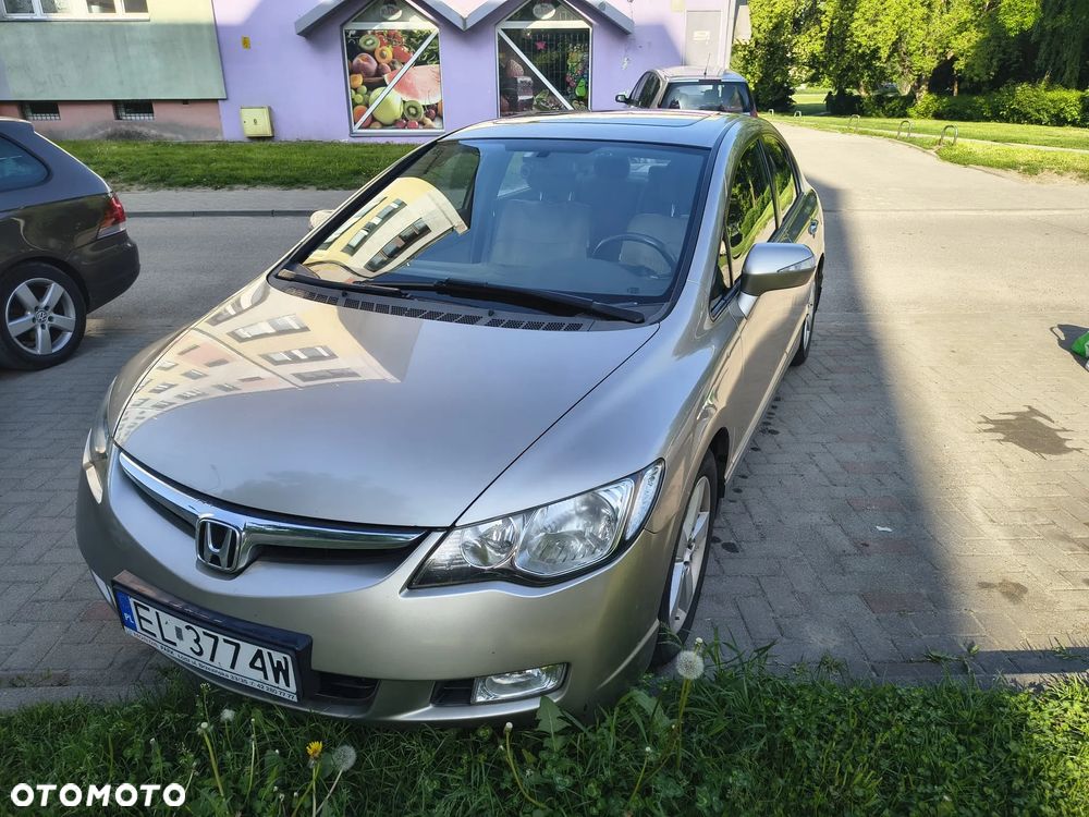 Honda Civic 1.8 Executive - 1