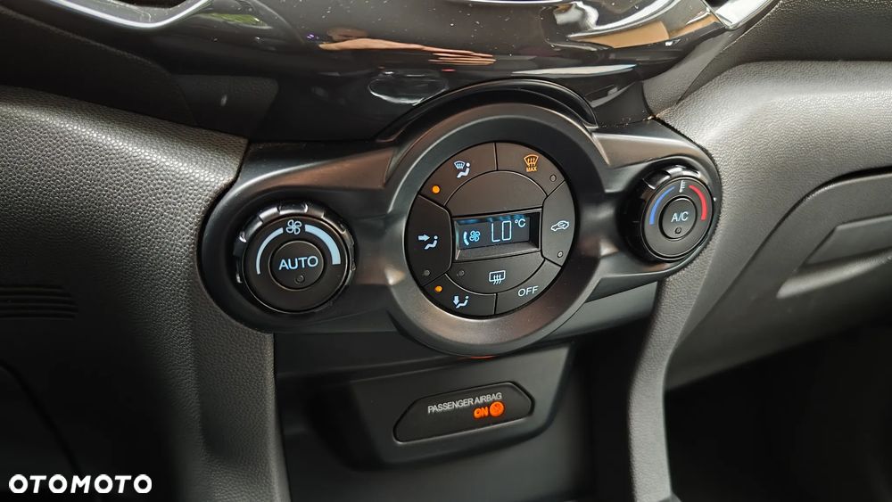 Ford EcoSport 1.0 EcoBoost TITANIUM - 35